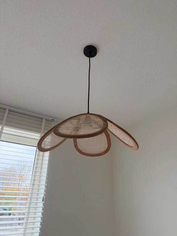 Madame Stoltz hanglamp, Huis en Inrichting, Lampen | Hanglampen, Zo goed als nieuw, Minder dan 50 cm, Hout, Ophalen of Verzenden