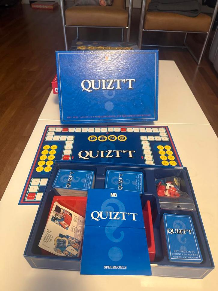 Quizt't - Het spel van 20 aanwijzingen (1990), Hobby en Vrije tijd, Gezelschapsspellen | Bordspellen, Gebruikt, Drie of vier spelers