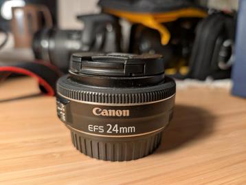 Canon EF-S 24mm f/2.8 STM - Pancake Lens beschikbaar voor biedingen