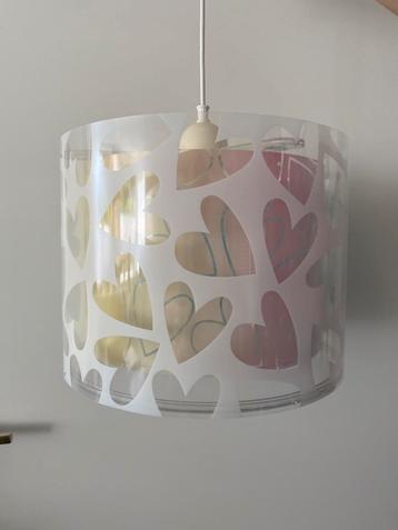 Regenboog hartjes hanglamp beschikbaar voor biedingen