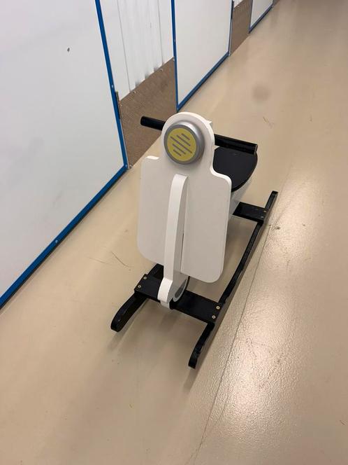 Hobbel Vespa scooter (hobbelpaard maar dan scooter vorm), Kinderen en Baby's, Speelgoed | Hobbelfiguren, Zo goed als nieuw, Ophalen