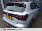 Volkswagen T-CROSS 1.0 TSI Life cruise,carplay,dakrail,side, Voorwielaandrijving, 95 pk, 620 kg, Bedrijf