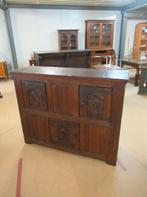 Oer 11703 grote ANTIEKE 18e eeuwse eiken Gotische credenz, Ophalen