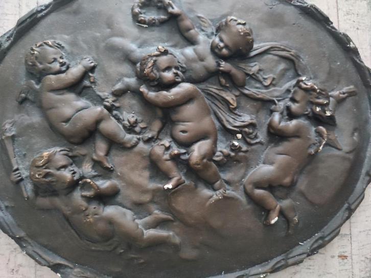 Vintage ovale reliëf religieuze wandplaat Engelen 30 cm, Antiek en Kunst, Antiek | Religie, Ophalen of Verzenden