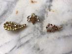 3 vintage broches met steentjes,broche met strass,, Ophalen, Overige materialen, Zo goed als nieuw, Zilver