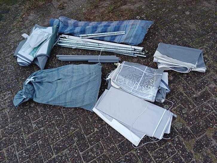 Voortent Dorema(?) voor Dethleffs Family 390 TK, Caravans en Kamperen, Tenten, tot en met 4, Zo goed als nieuw, Ophalen