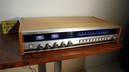 Hele mooie Tandberg TR 220 FM Stereo Receiver, Verzamelen, Retro, Audio en Video, Ophalen of Verzenden