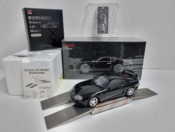 LCD
Toyota Supra A80
+ Autolift
+ Sleutelhanger 1:18 Nieuw  beschikbaar voor biedingen