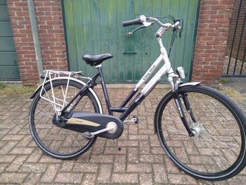 Degelijke Damesfiets 28 inch 8 V Goed onderhouden! beschikbaar voor biedingen