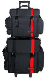 Tas Merah twee koffers trolley make-up visagie, Sieraden, Tassen en Uiterlijk, Uiterlijk | Cosmetica en Make-up, Ophalen of Verzenden