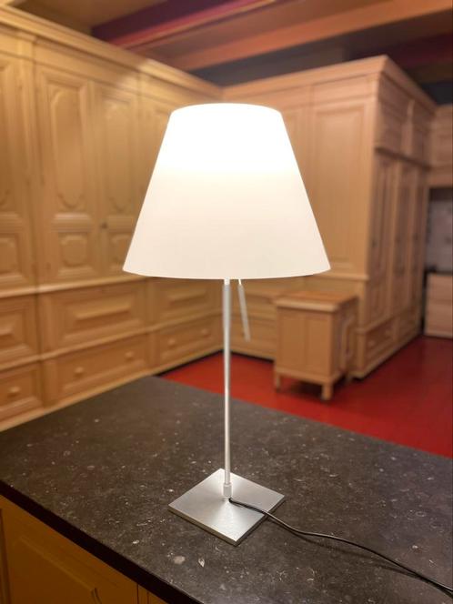 Luceplan Costanza D13 Tafellamp (wit), Huis en Inrichting, Lampen | Tafellampen, Zo goed als nieuw, 75 cm of meer, Kunststof, Metaal