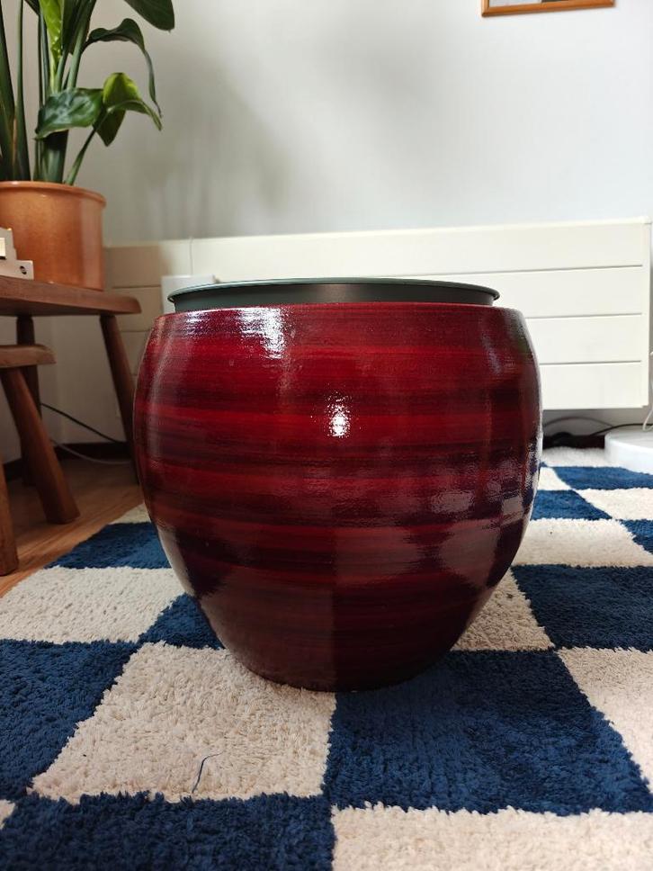 Rode bloempot 30cm, Tuin en Terras, Bloempotten, Zo goed als nieuw, Overige materialen, Binnen, Balkon, Minder dan 40 cm, 25 tot 40 cm