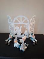 Kerstdrieluik met 3 leuke kinderfiguurtje en 2 kerstmannetje, Diversen, Kerst, Ophalen of Verzenden, Zo goed als nieuw
