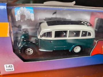 IST Robur Garant 30K VWB 18 1956 Modelbus beschikbaar voor biedingen