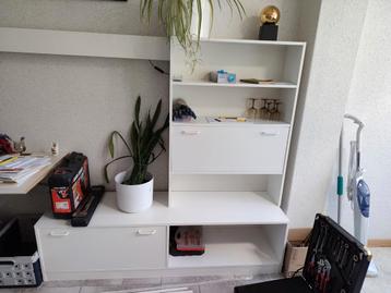 Wandkast wit (exclusief inhoud!)