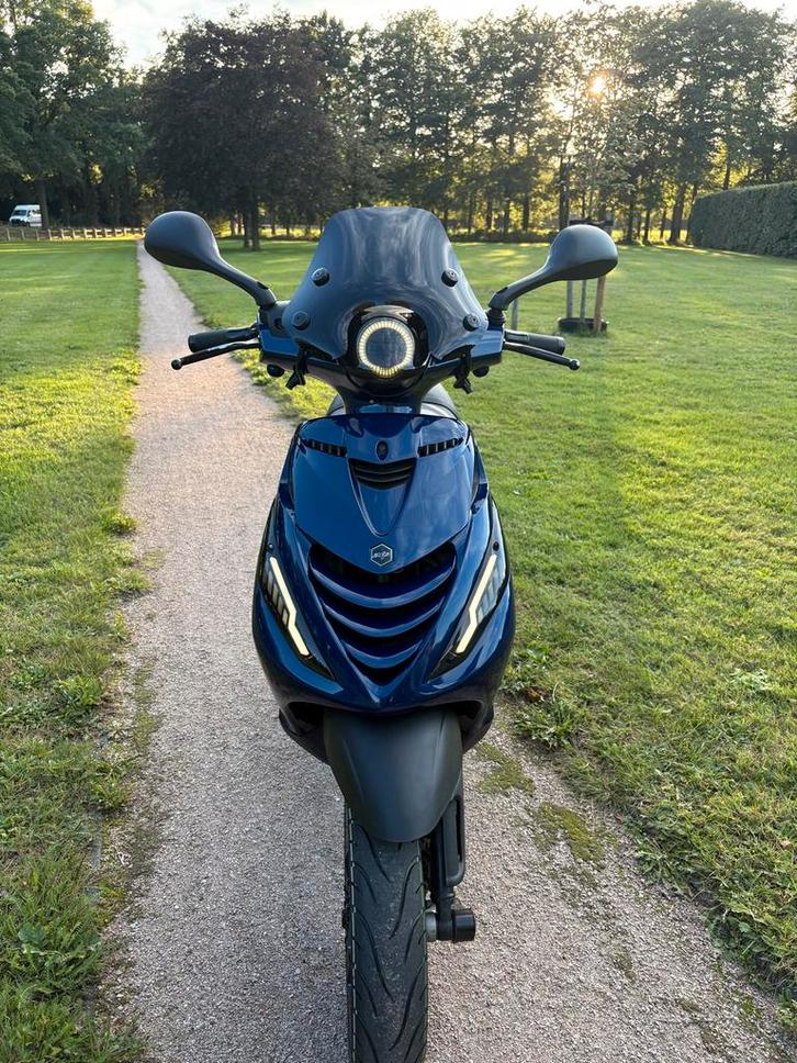 Piaggio Zip 2 Takt 2015 (50cc), Fietsen en Brommers, Brommeronderdelen | Scooters, Gebruikt, Piaggio, Carburateur, Ophalen