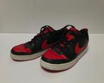 Nike sneakers rood/zwart – maat 38.5 – goede staat, Nike, Ophalen of Verzenden, Sneakers of Gympen, Gedragen