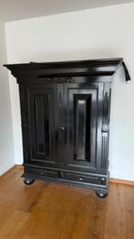 Kast originele antiek kast van eikenhout, zwart gelakt, Antiek en Kunst, Antiek | Meubels | Kasten, Ophalen