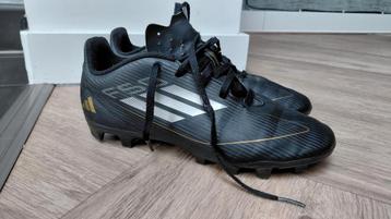 Adidas F50 voetbalschoenen, maat 37,5 ZGAN, zie foto's. beschikbaar voor biedingen