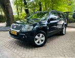 Suzuki Grand Vitara 2.4 High Executive 4x4, Stof, Zwart, 4 cilinders, 1850 kg