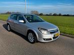 Opel 2005 Grijs, Voorwielaandrijving, Zwart, 4 cilinders, Leder