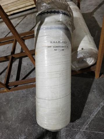 Rollen schaduwdoek, winddoek, steigernet, zichtbreekdoek beschikbaar voor biedingen