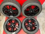 Winterbanden Hyundai Kona 215/50R17 Hankook, Auto-onderdelen, ., Banden en Velgen, 17 inch, .