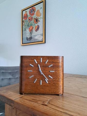 Spaarklok jaren vijftig - Art Deco kenmerken beschikbaar voor biedingen