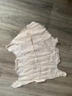 Geitenvel, Wit, Minder dan 50 cm, Zo goed als nieuw, Overige vormen