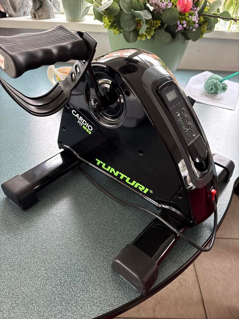 Tunturi Cardio Fit M50 Hometrainer - Elektrisch  nieuw, Kunststof, Ophalen of Verzenden, Zo goed als nieuw, Stoelfiets