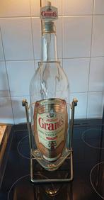 Grote William Grants whisky fles 4.5 liter op rekje, Huis en Inrichting, Woonaccessoires | Wijnrekken, Ophalen, 50 tot 75 cm, Minder dan 5 flessen