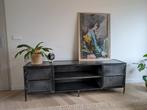 Mysons tv meubel 'Ferro' 190cm, industrieel, goede kwaliteit, Ophalen, 150 tot 200 cm, Zo goed als nieuw, Minder dan 100 cm