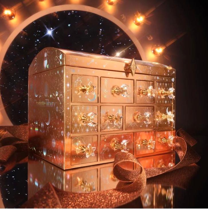 Nieuw! Charlotte Tilbury Adventskalender 2025, Sieraden, Tassen en Uiterlijk, Uiterlijk | Cosmetica en Make-up, Nieuw, Make-up