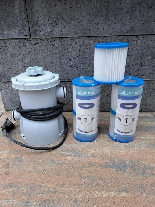 Jilong zwembadpomp (z.g.a.n.) en 5 filters (nieuw), Tuin en Terras, Zwembad-toebehoren, Zo goed als nieuw, Zwembadpomp, Ophalen of Verzenden