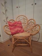 Leuke rotan stoel, Huis en Inrichting, Stoelen, Ophalen, Zo goed als nieuw, Bruin, Eén