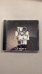 Two Door Cinema Club - tourist history cd, Ophalen of Verzenden, 2000 tot heden, Zo goed als nieuw