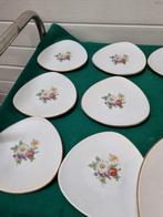 Taartset flora keramiek gouda holland, Huis en Inrichting, Keuken | Servies, Ophalen of Verzenden, 'T Olde Gre-j, Info@toldegrej.nl