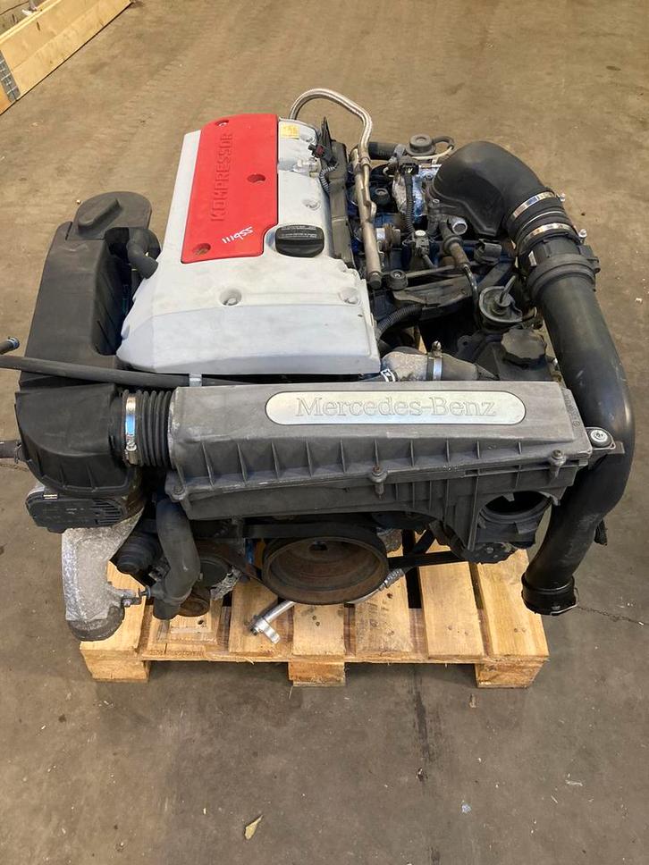 Motor 111955 C200K Kompressor 111.955 Schuurvondst, Auto-onderdelen, Motor en Toebehoren, Mercedes-Benz, Gebruikt, Ophalen of Verzenden