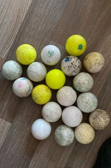 Hokeyballen beschikbaar voor biedingen