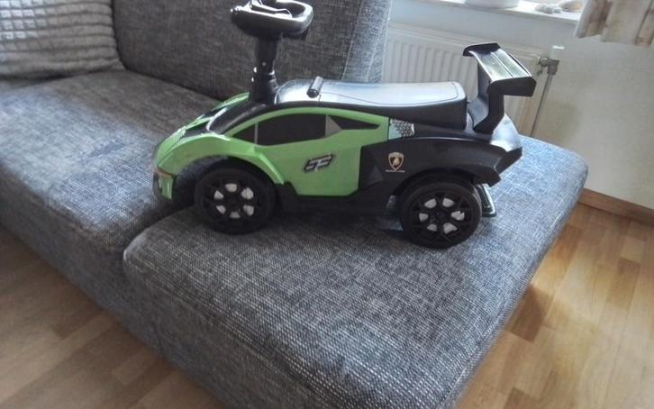 Lamborghini Loopauto met opbergbox., Hobby en Vrije tijd, Modelbouw | Radiografisch | Auto's, Gebruikt, Ophalen of Verzenden