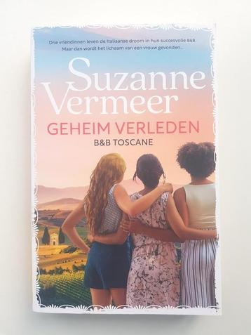 Geheim Verleden (B&B Toscane) - Suzanne Vermeer beschikbaar voor biedingen