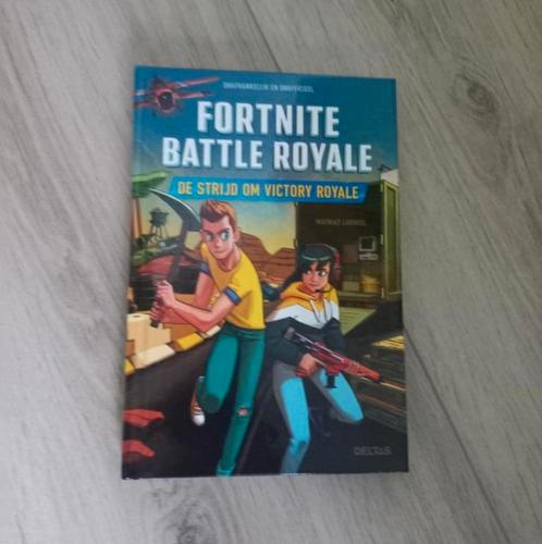 Fortnite "battle royale", Boeken, Kinderboeken | Jeugd | 10 tot 12 jaar, Zo goed als nieuw, Ophalen of Verzenden