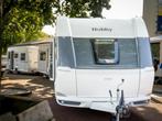 Hobby De Luxe 490 KMF Model 2025, Caravans en Kamperen, Caravans, Hobby, Bedrijf, Treinzit, Overige typen