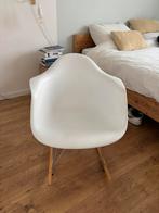 Schommelstoel Eames-stijl, Huis en Inrichting, Stoelen, Ophalen, Wit, Zo goed als nieuw, Eén