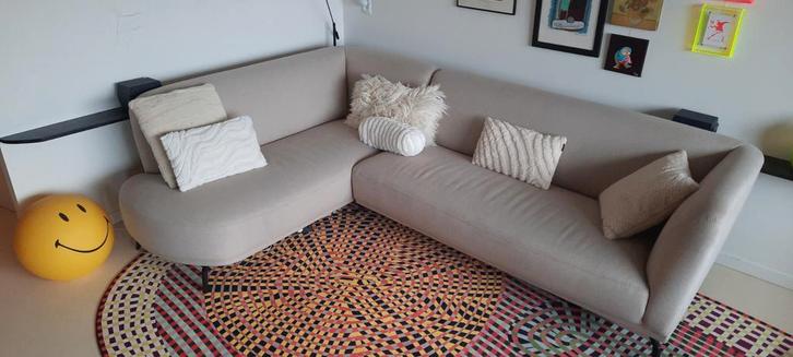 Hoekbank Montel Icarus 274 x 194 beige, Huis en Inrichting, Banken | Bankstellen, Zo goed als nieuw, Hoekbank, Vierpersoons of meer