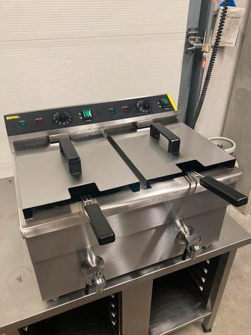 Te koop buffalo dubbele inductiefriteuse 2 x 3000 watt beschikbaar voor biedingen