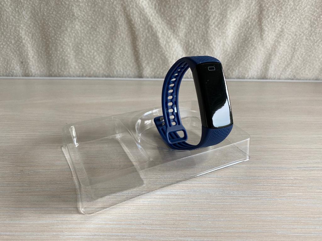 Smart bracelet fitband nieuw, Ophalen of Verzenden, Nieuw, Overige merken, Waterdicht