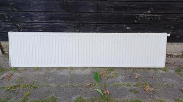 Radiator 220x50x6 beschikbaar voor biedingen