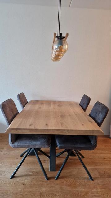 Henders & Hazel Eettafel + Stoelen - Massief Eiken beschikbaar voor biedingen
