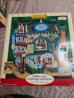 Lemax Plaza Restaurant Kersthuisje, Ophalen of Verzenden, Nieuw